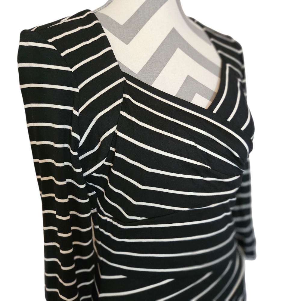 NWT White House Black Market Striped Ruched Slimming Sheath Dress Size 10 - Picture 4 of 11